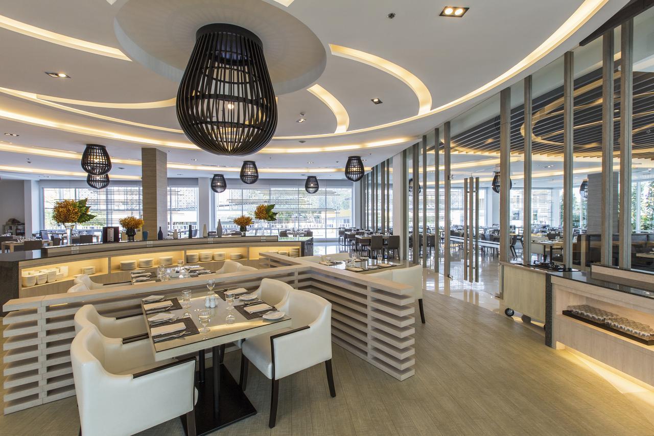 Kantary 304 Hotel Prachinburi Si Maha Phot Εξωτερικό φωτογραφία